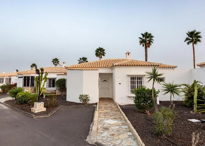 Bungalow In Golf Del Sur